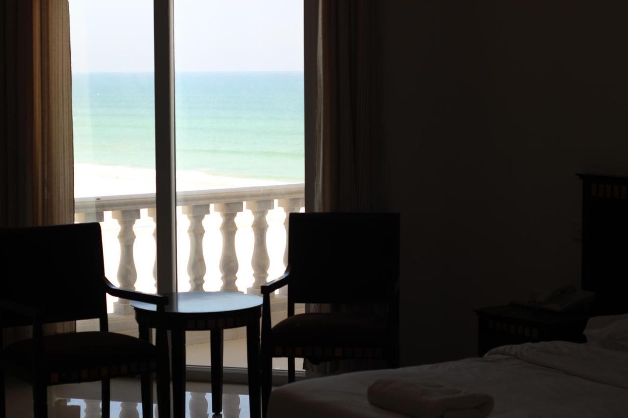 Beach Resort Salalah Exterior photo